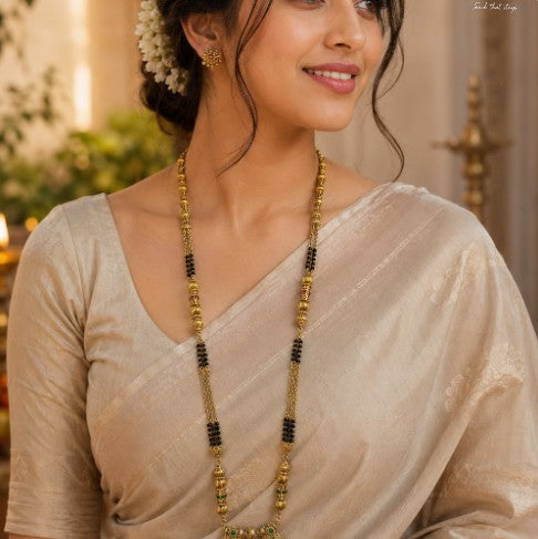Mangalsutra worn with a silk saree