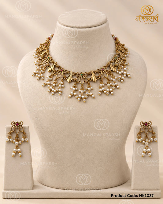 Kamal Moti Latkan Short Necklace Set