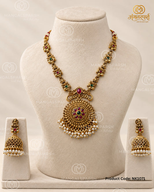Gol Padak Moti Drop Necklace Set