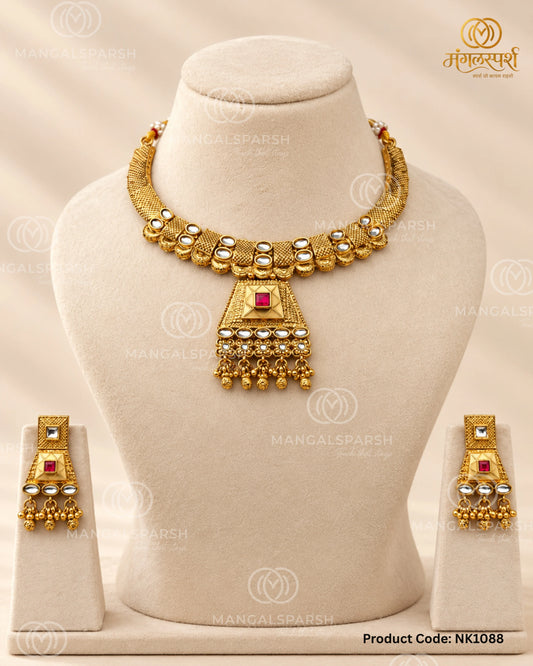 Kundan Pendant Thushi Necklace