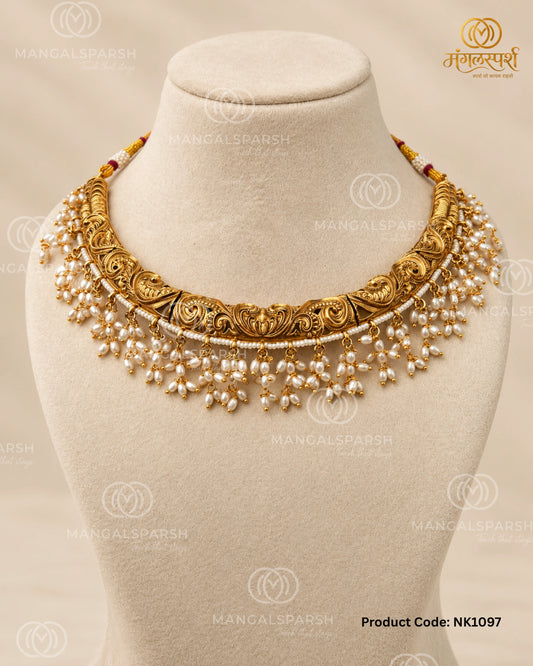 Nakshi Moti Jhalar Thushi Choker Necklace
